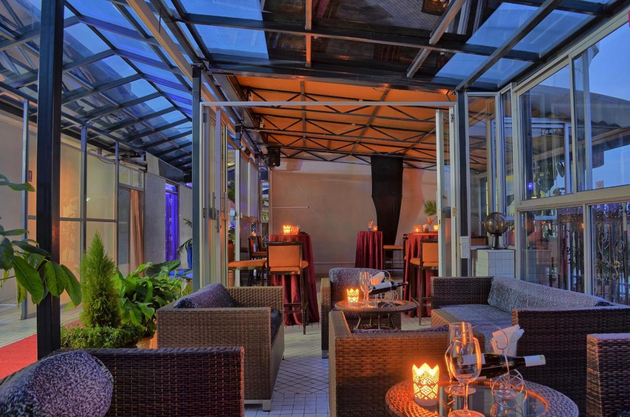 Clarence House Nairobi Apartment Ngoại thất bức ảnh